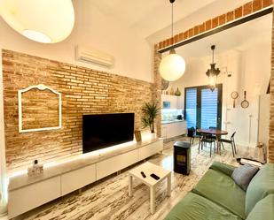 Sala d'estar de Apartament de lloguer en  Barcelona Capital amb Aire condicionat, Terrassa i Traster