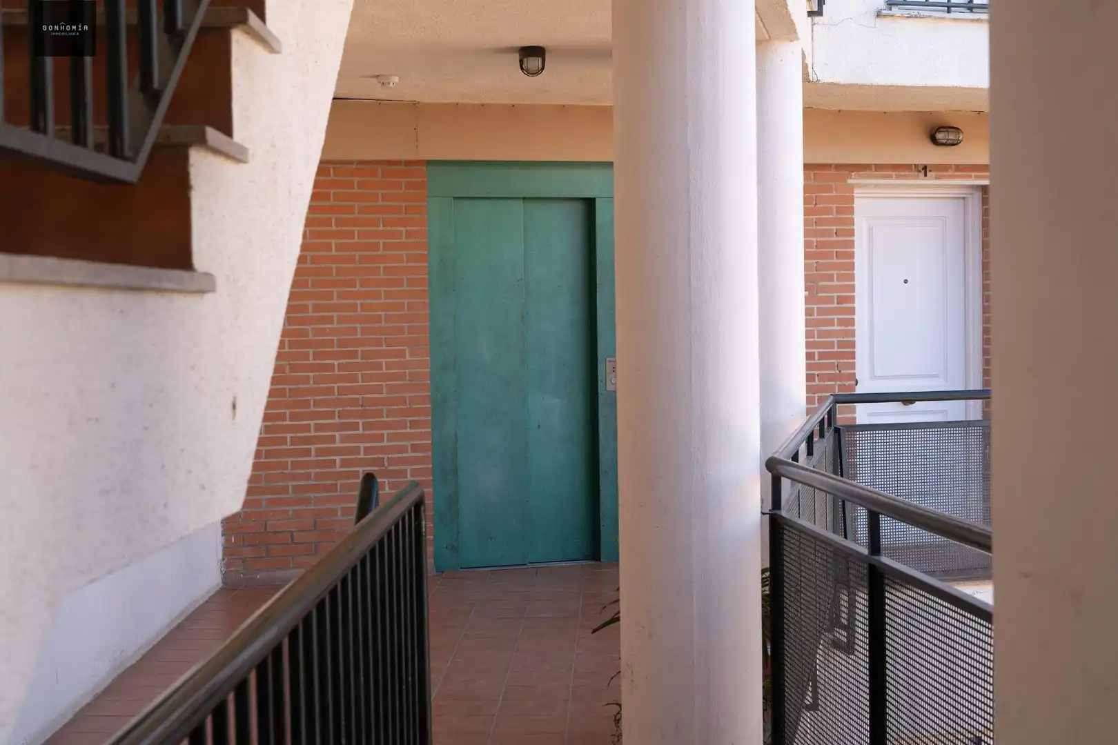 Piso en venta en Avenida de la Constitución, 180, Torredelcampo