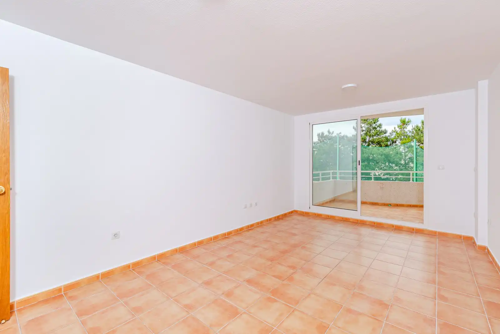 Piso con terraza en venta en Playa de San Juan - El Cabo de las Huertas, imagen 3