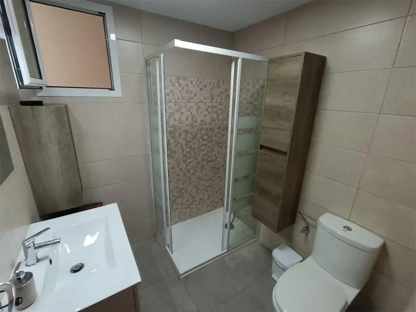 Baño de Piso en venta en Gáldar con Amueblado y Balcón