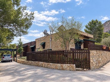 Casa amb jardí en venda a N/A