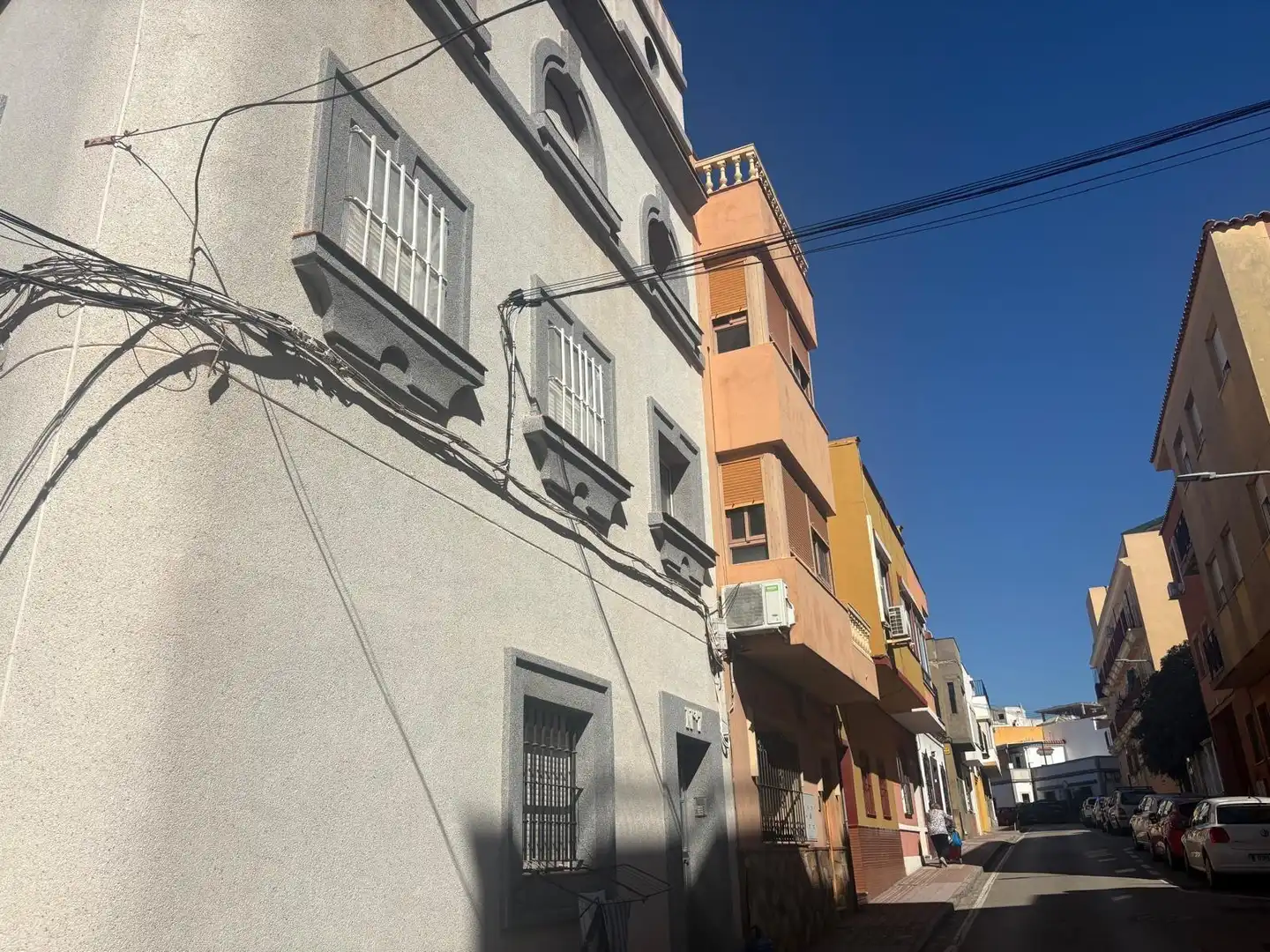 Vista exterior de Piso en venta en Algeciras