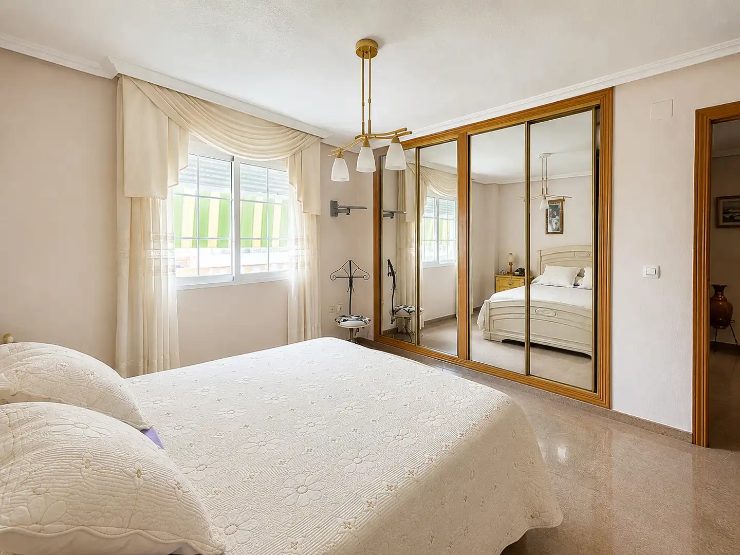 Bedroom of Flat for sale in Centro