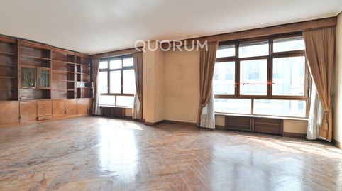 Foto 2 de Piso en venta en Alameda Recalde, Ensanche - Moyua - Diputación, Bilbao