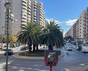 Vista exterior de Oficina en venda en  Logroño