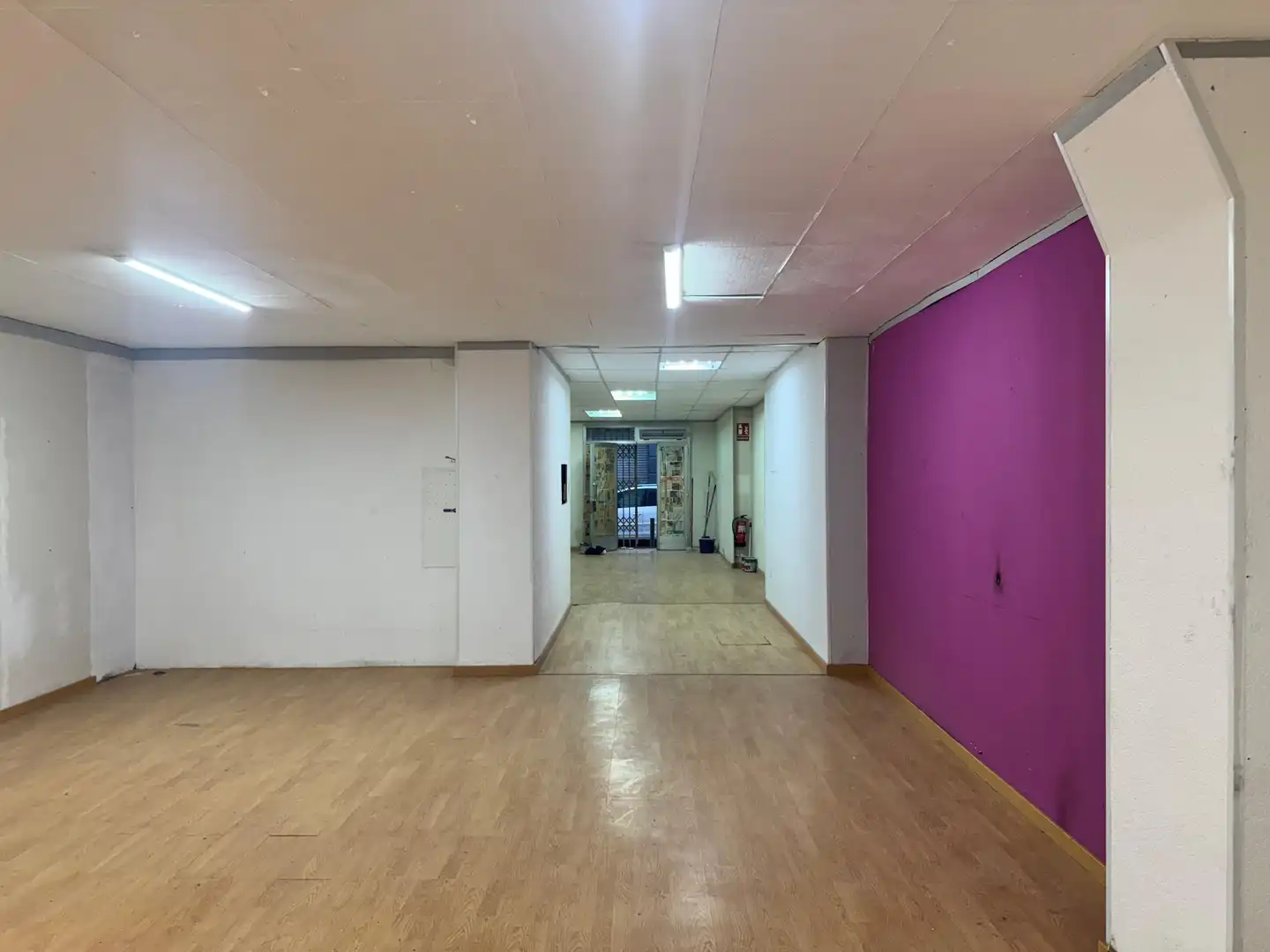 Local comercial en venta en Bellvitge - El Gornal - Granvia LH, imagen 3
