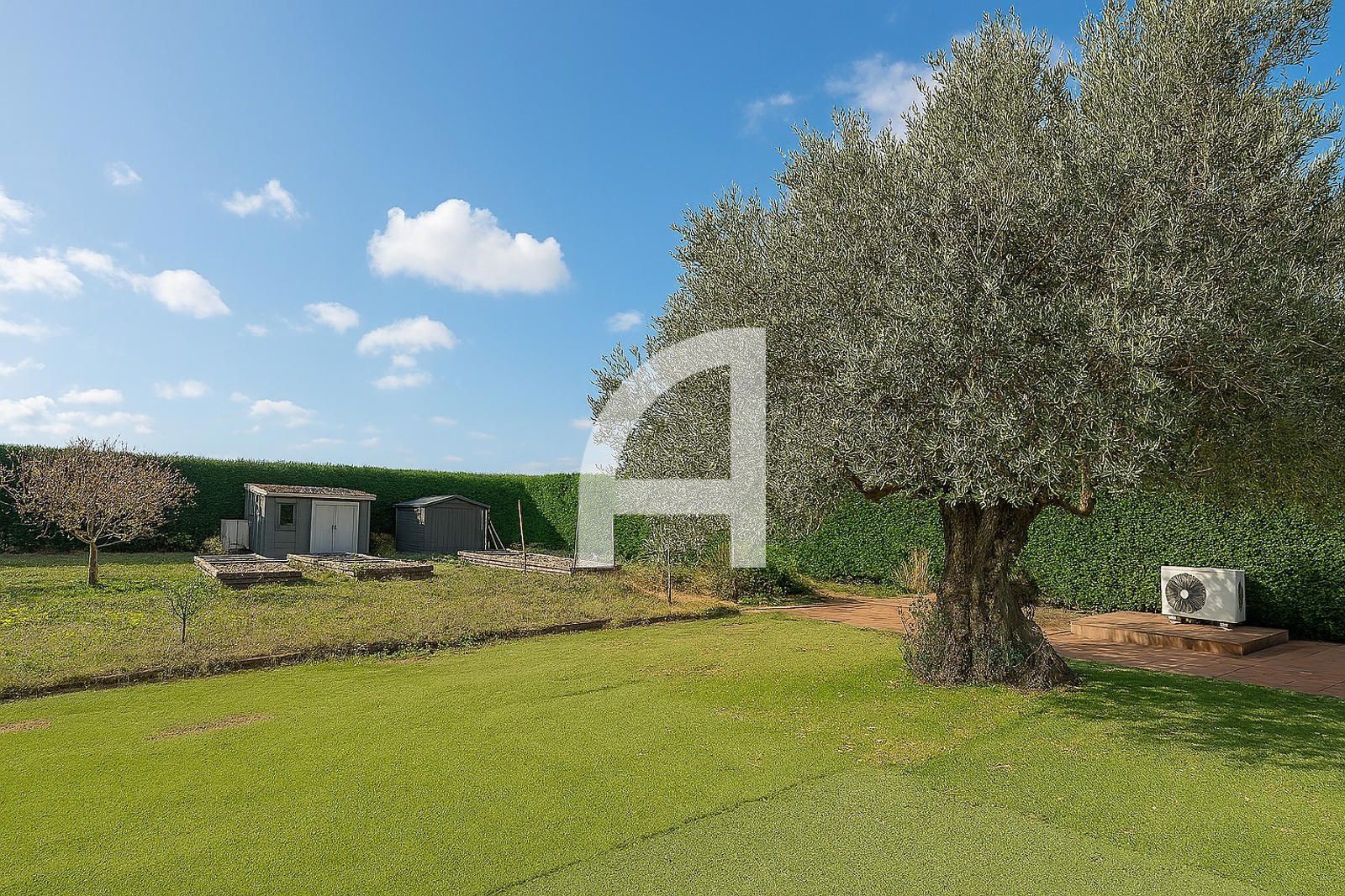 Casa o xalet en venda a Bescanó