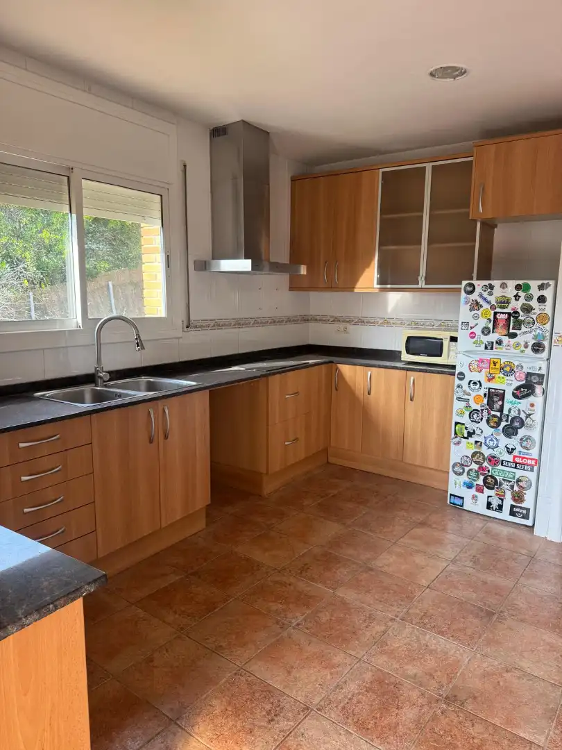 Cuina de Casa o xalet en venda en Cànoves I Samalús amb Calefacció, Jardí privat i Terrassa