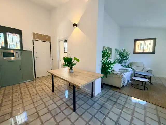 Detached homes for sale in Carrer de Fernando Poo, Els Merinals