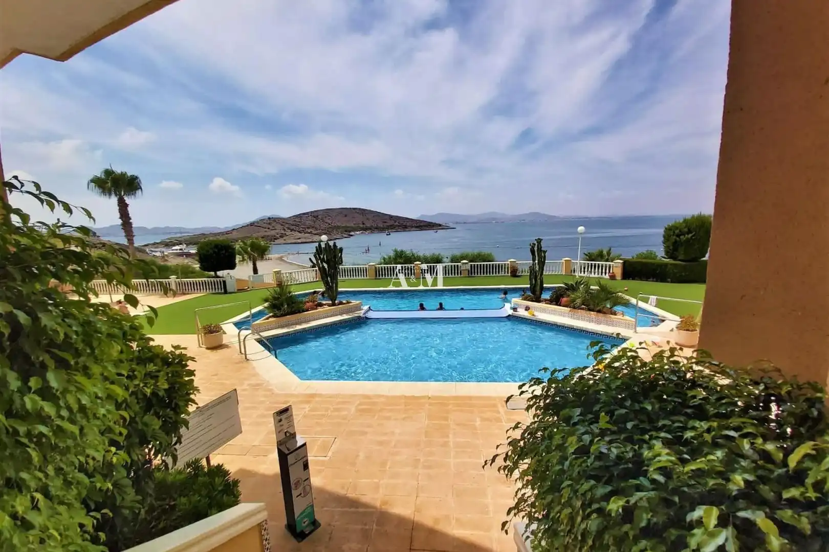 Swimming pool of Detached homes for rent in La Manga del Mar Menor  with Air Conditioner, Heating and Terrace