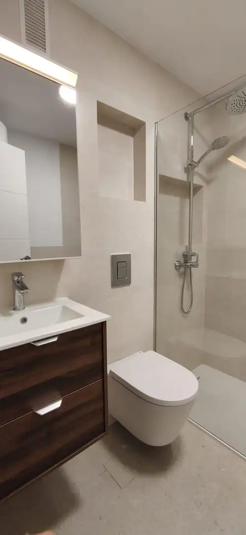 Bathroom of Flat for rent in Santa Cruz de Tenerife  with Furnished
