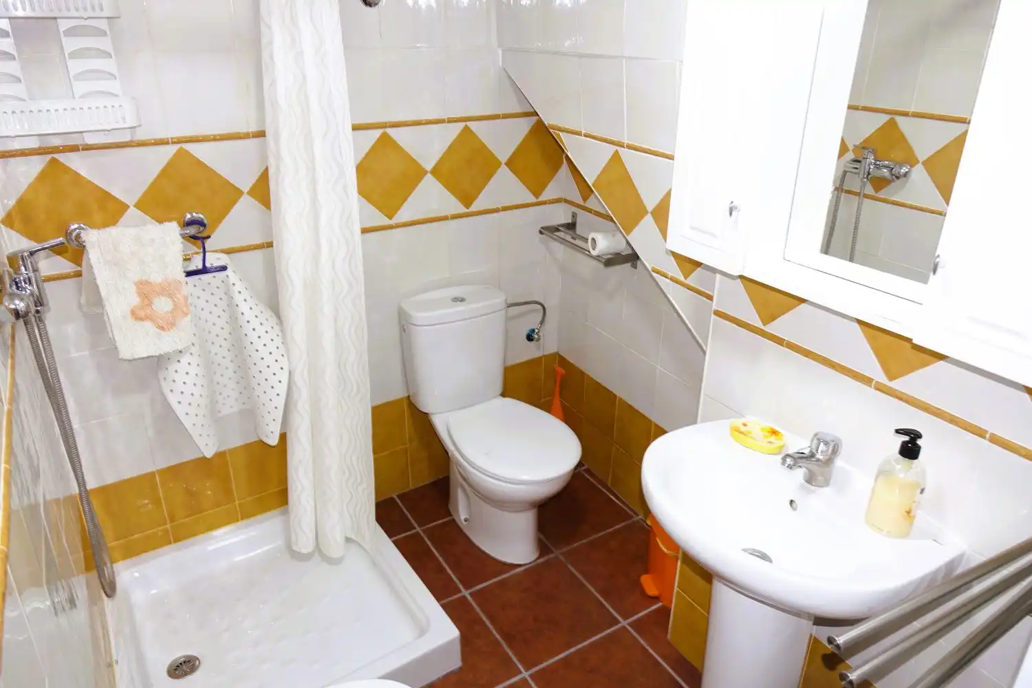 Baño de Apartamento de alquiler en Órgiva