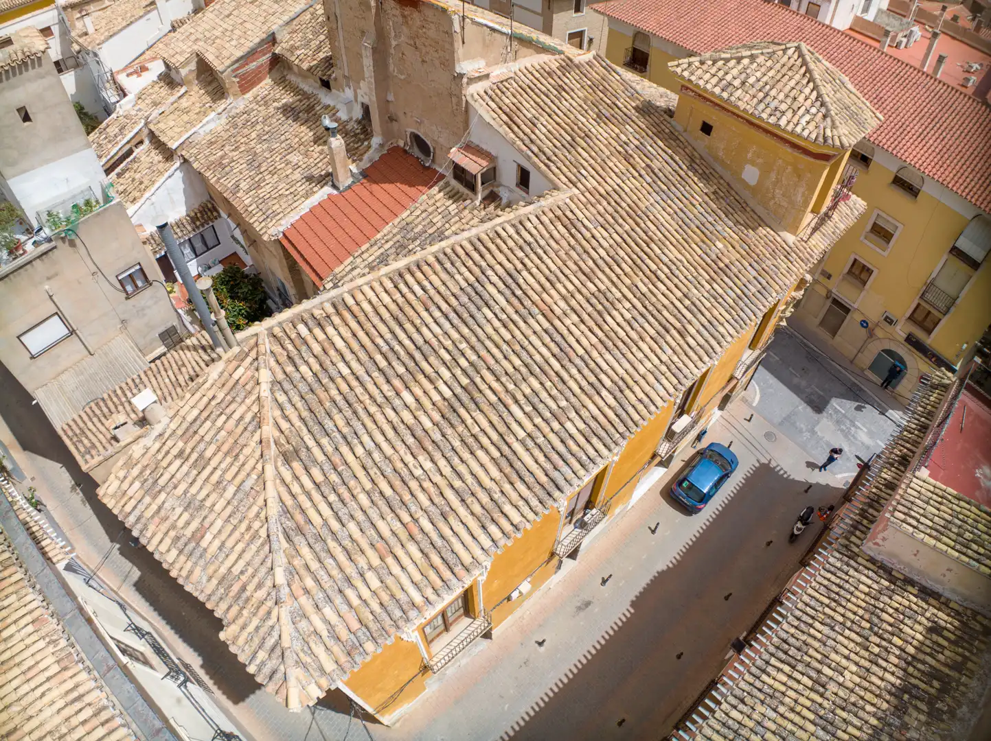 Vista exterior de Edifici en venda en Mula amb Alarma