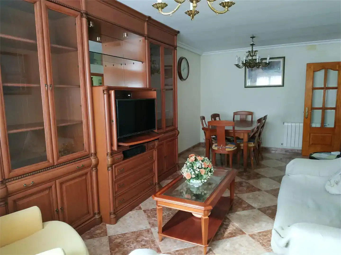Sala de estar de Casa adosada en venta en Calanda con Amueblado y Balcón