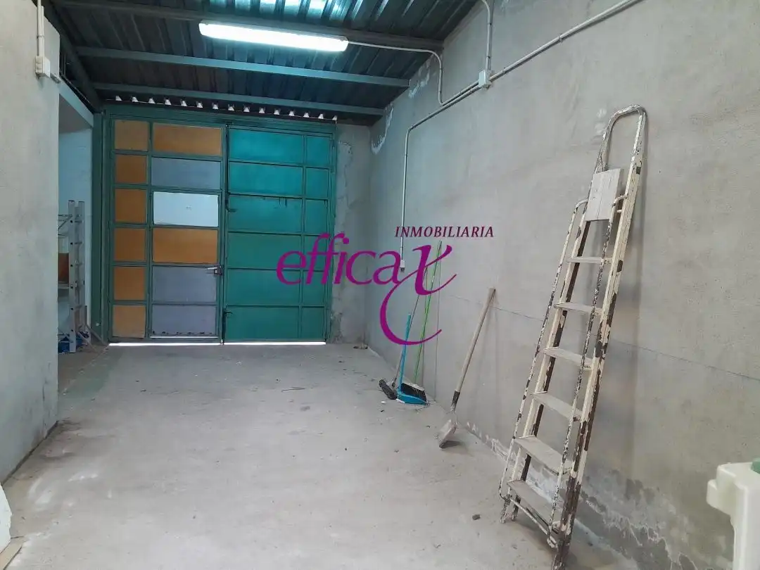 Fabrikhallen zum Verkauf in Santo Domingo-Caudilla