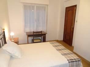 Foto 3 de Piso de alquiler en Ceares, Gijón