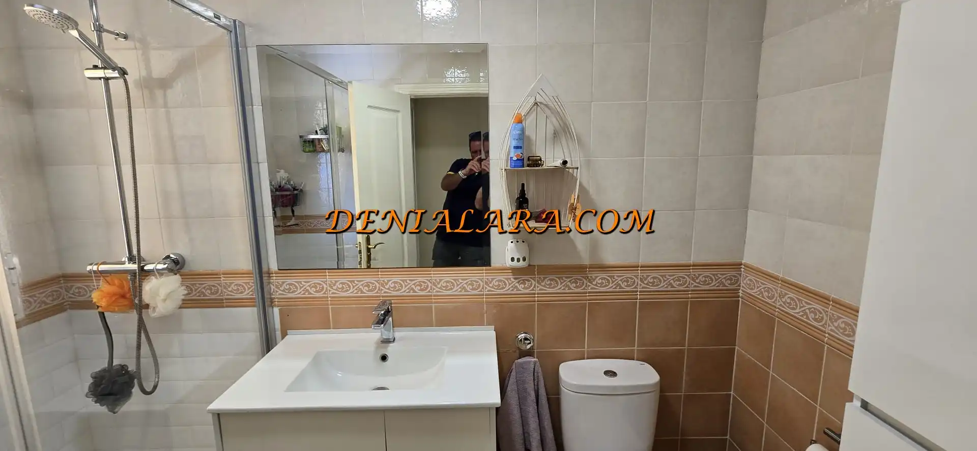 Bathroom of Duplexes for sale in Dénia  with Air Conditioner, Terrace and Storage room