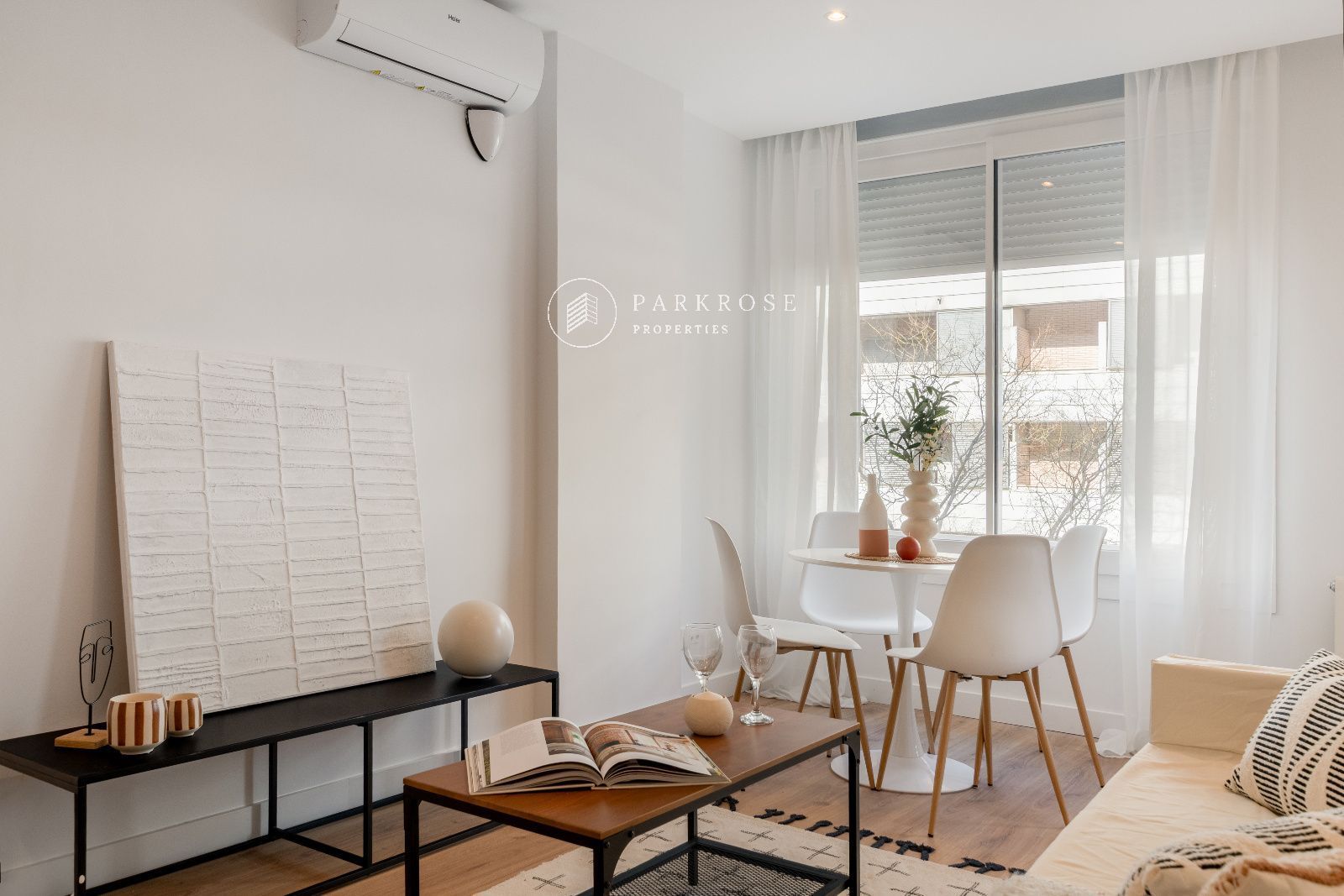 Vista exterior de Piso en venta en  Barcelona Capital con Aire acondicionado, Calefacción y Terraza