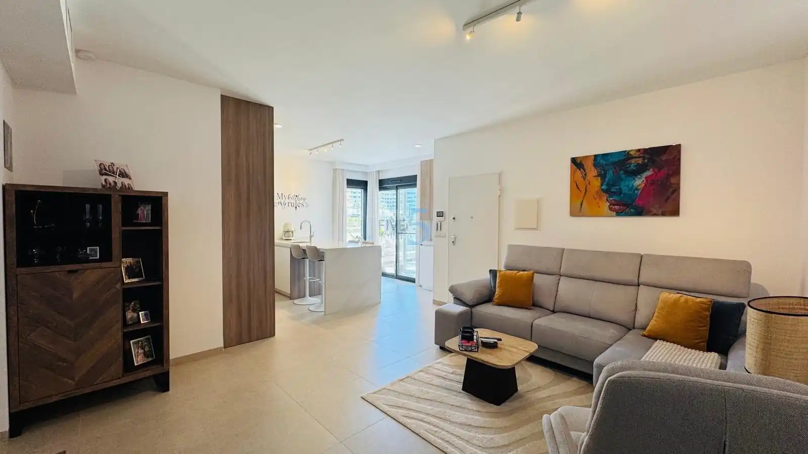 Wohnzimmer von Wohnung zum Verkauf in Santa Pola mit Klimaanlage, Terrasse und Schwimmbad