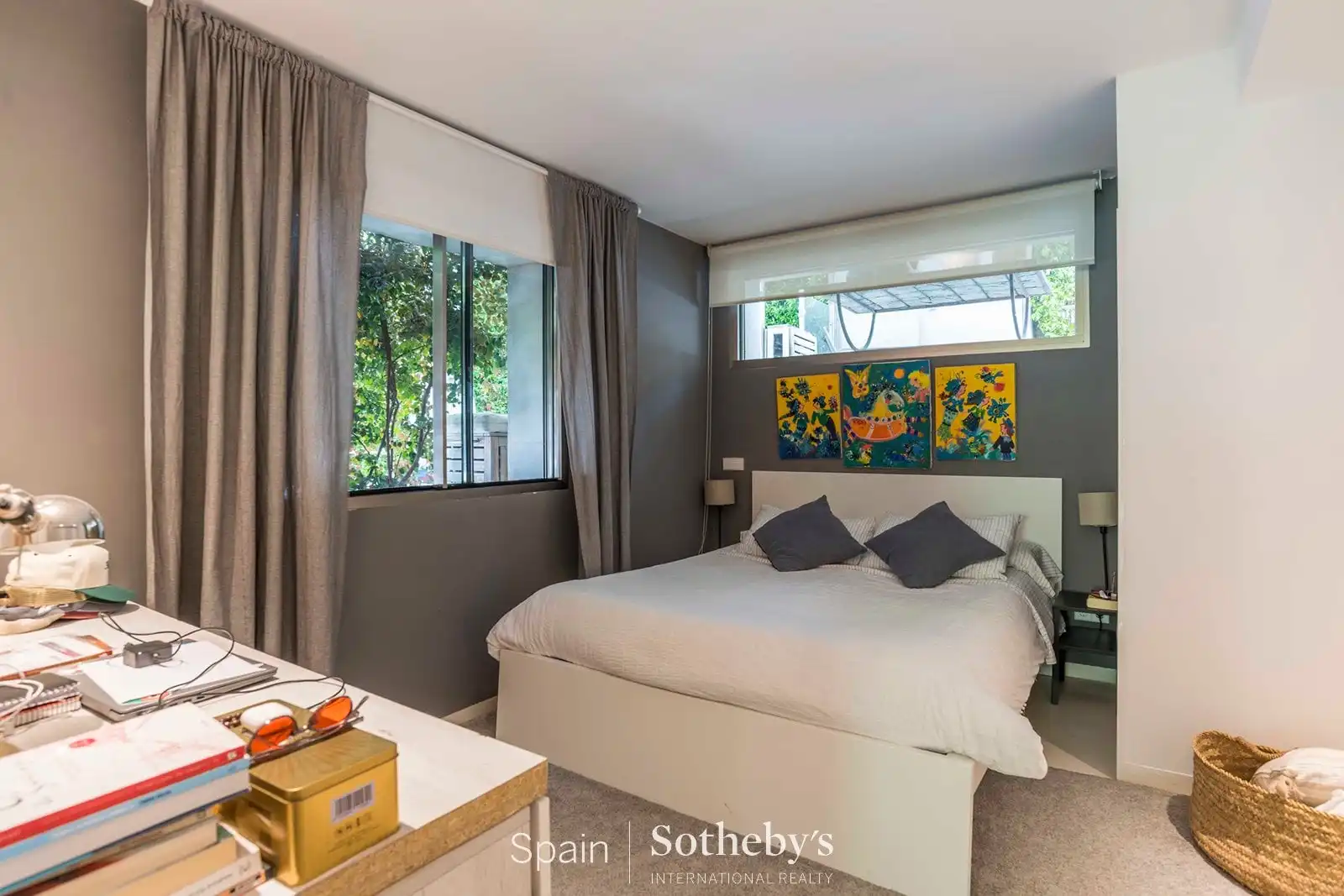 Habitación de Casa adosada en venta en Madrid con Aire acondicionado, Calefacción y Jardín privado