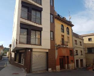 Vista exterior de Edifici en venda en Valls