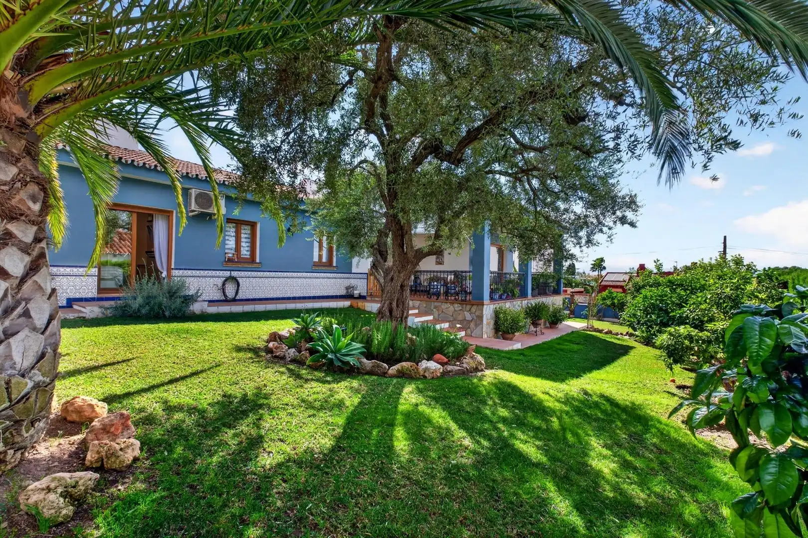 Jardín de Casa o chalet en venta en Alhaurín de la Torre con Aire acondicionado, Jardín privado y Terraza