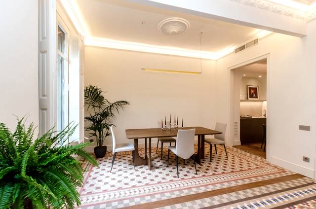 Piso en Venta en Carrer de Roger de Llúria en Dreta de l'Eixample