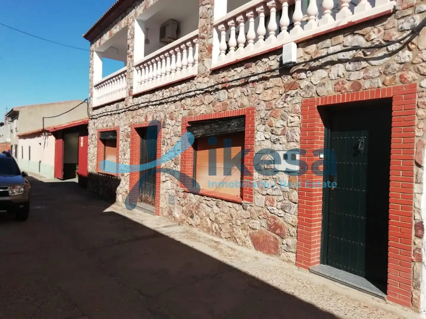 Business premises for sale in Castilblanco