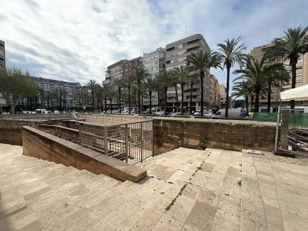 Business premises for sale in Casc Urbà, imagen 22