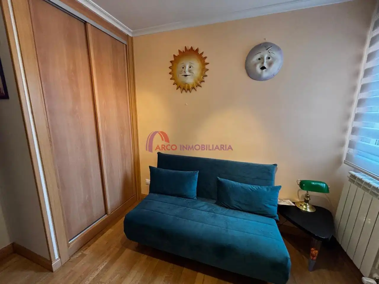 Schlafzimmer von Wohnung zum Verkauf in Burgos mit Heizung, Abstellraum und Möbliert
