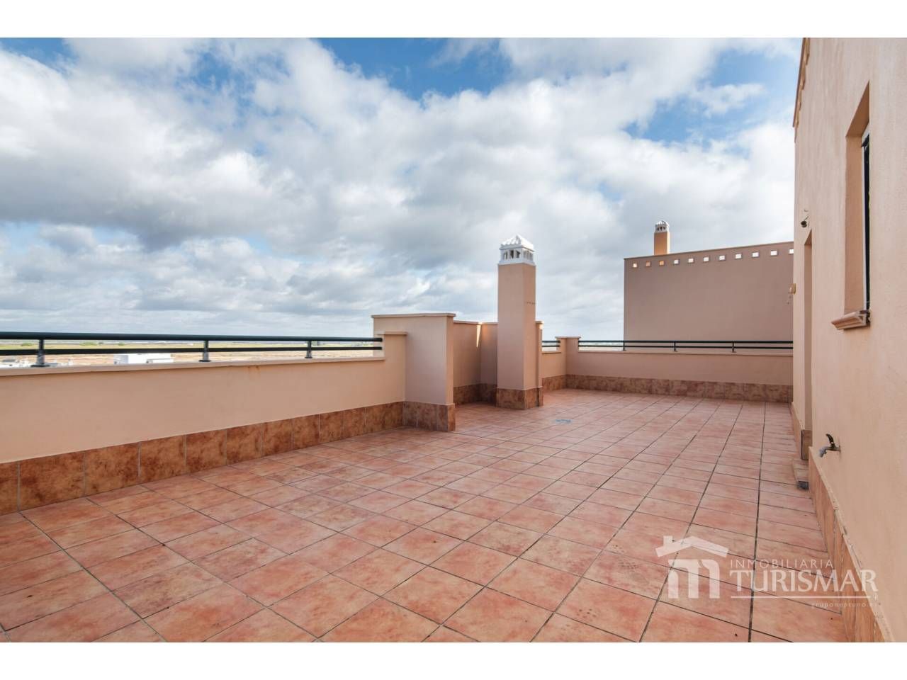 Terrasse von Wohnungen zum verkauf in Ayamonte mit Terrasse, Schwimmbad und Möbliert