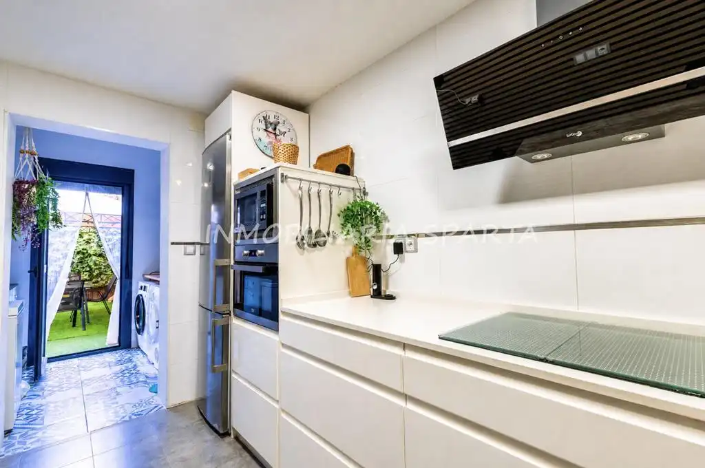 Wohnung mit Pool zum Verkauf in Calle Presidente Adolfo Suárez 1, imagen 20