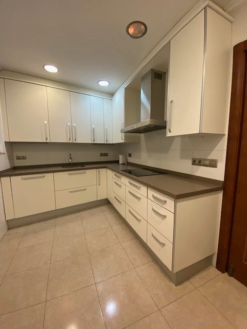 Kitchen of Flat to rent in L'Espluga de Francolí  with Heating, Furnished and Oven
