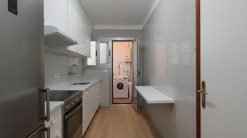 Photo 5 of Flat for sale in Calle Vidal I Ribas, Can Vidalet, Esplugues de Llobregat
