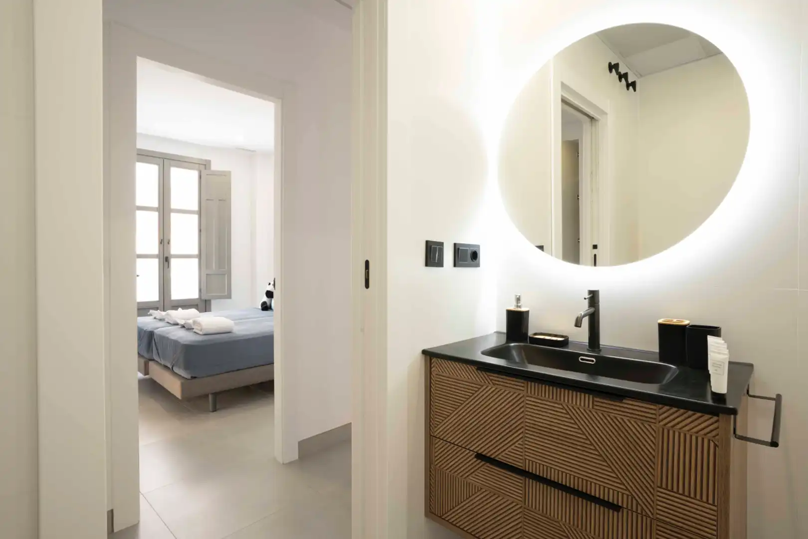 Badezimmer von Wohnung zur Miete in Granada mit Klimaanlage, Heizung und Möbliert