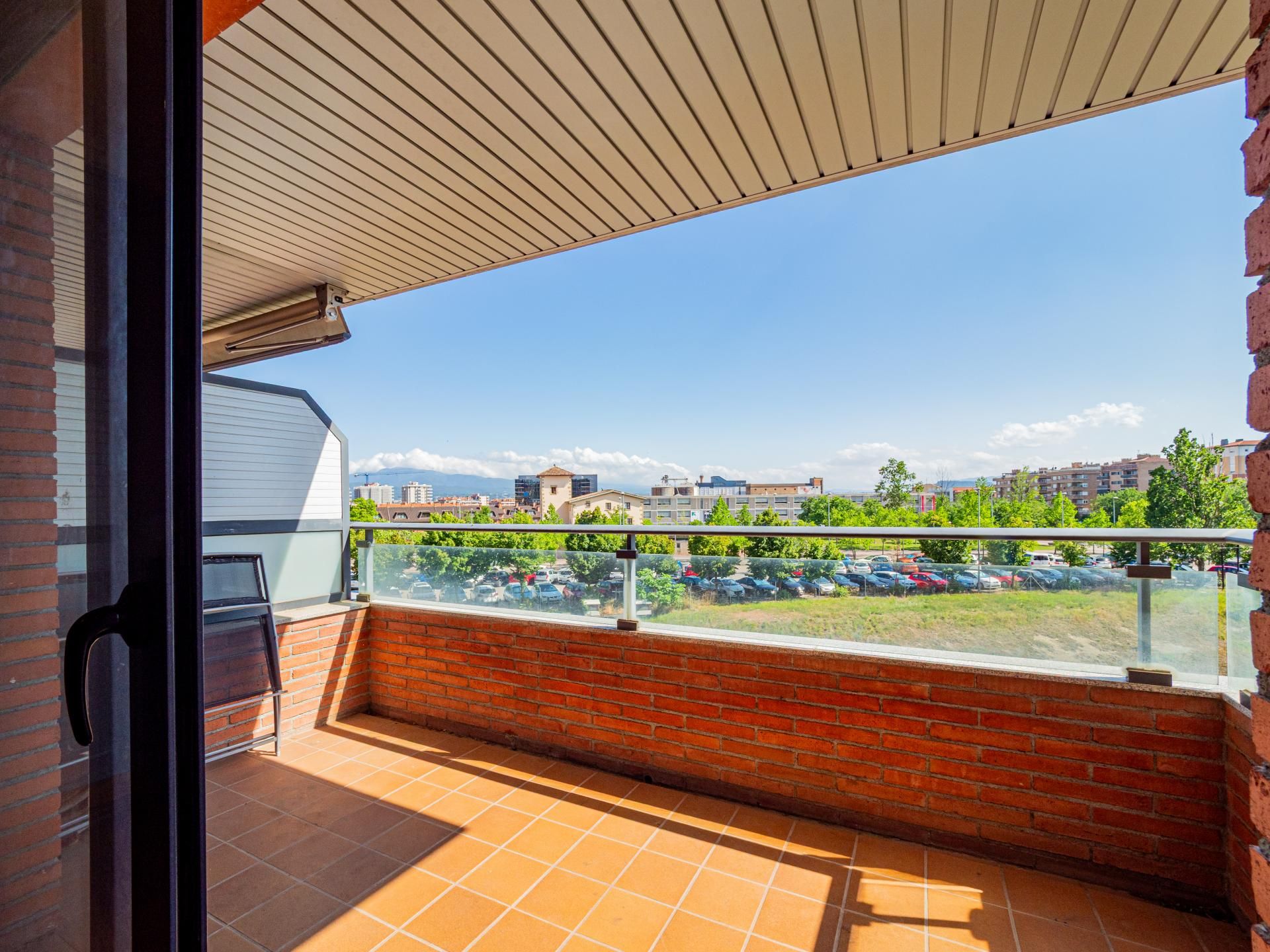 Terrace of Flat for sale in Vic  with Heating