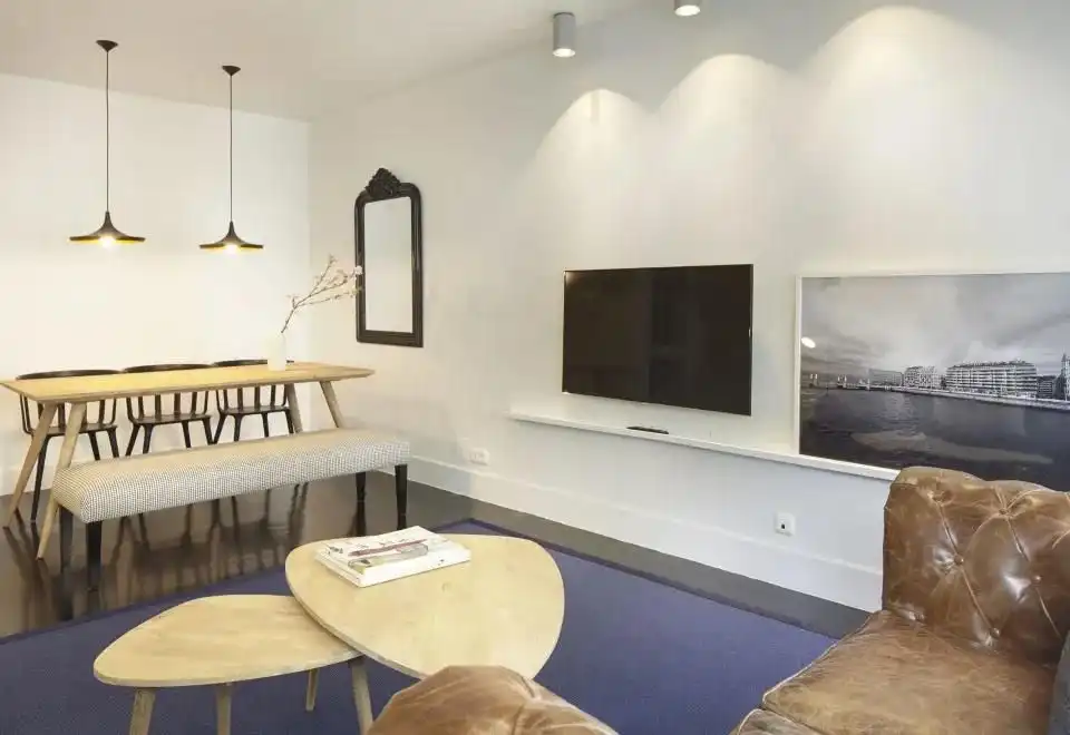 Living room of Flat for rent in Donostia - San Sebastián   with Heating, Furnished and Washing machine