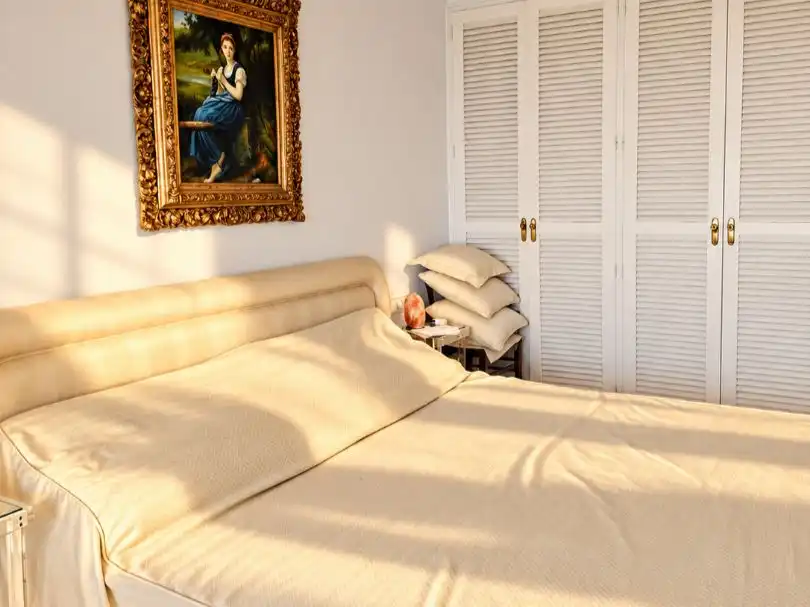 Dormitori de Apartament en venda en Benidorm amb Aire condicionat i Terrassa