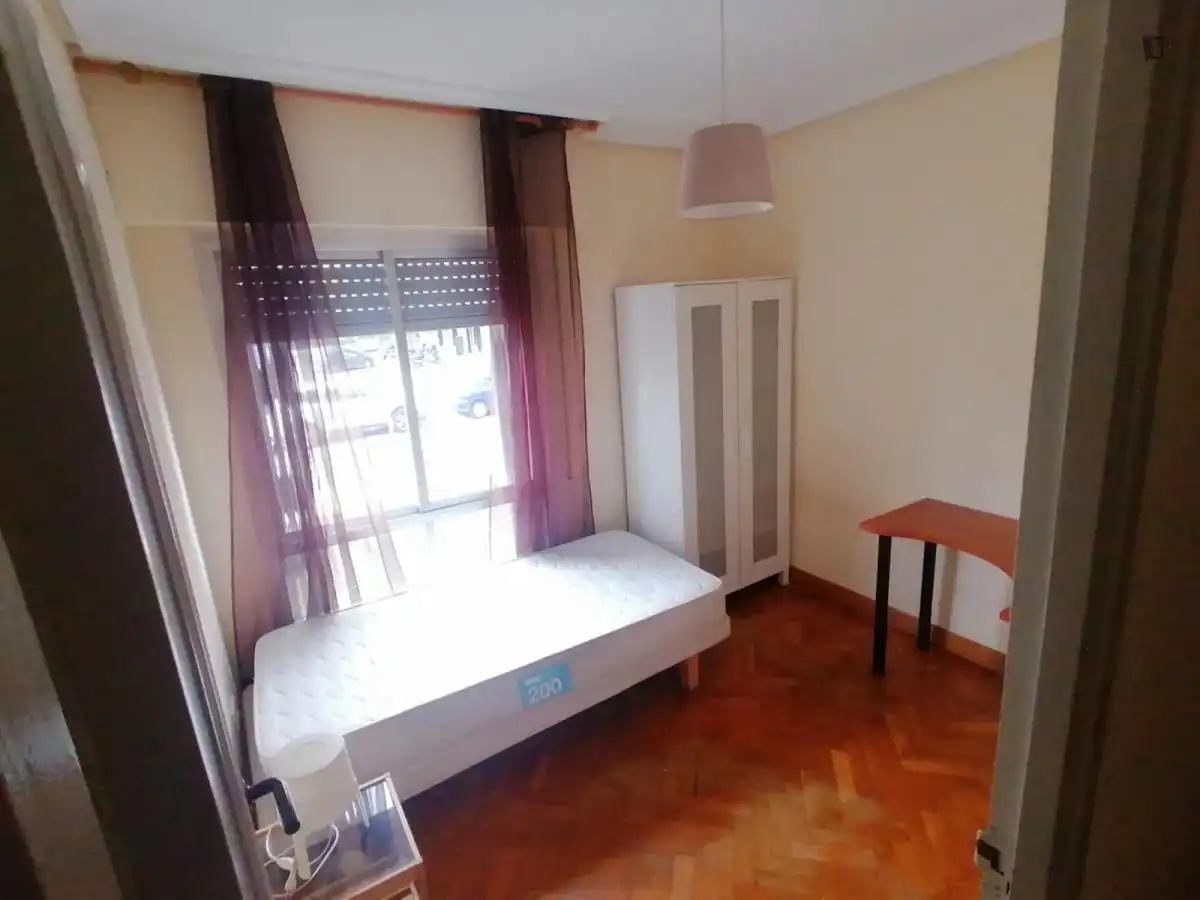 Habitación en Infante Juan Manuel