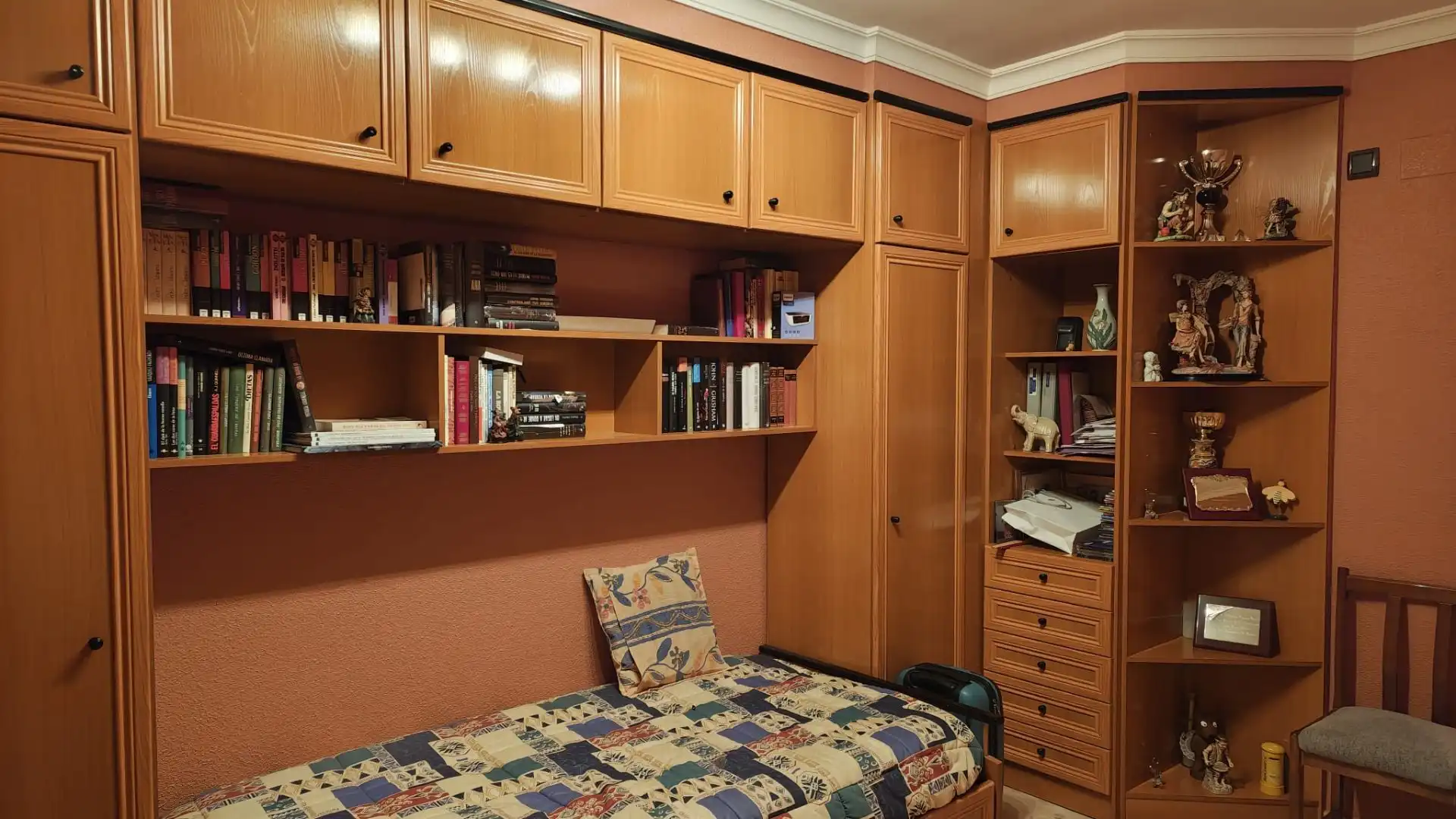 Habitación de Piso en venta en Argamasilla de Calatrava con Aire acondicionado, Calefacción y Terraza