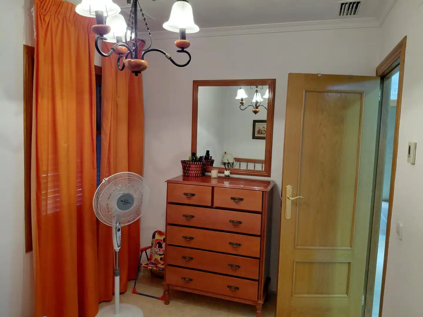Bedroom of Houses for sale in Orihuela