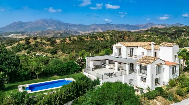 Casa-chalet en Venta en Centro