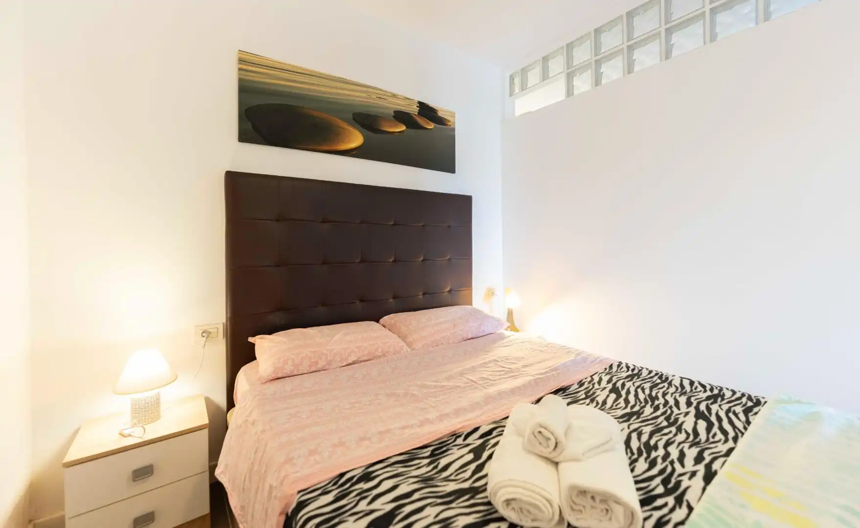 Habitación de Apartamento de alquiler en Adeje con Aire acondicionado, Terraza y Amueblado
