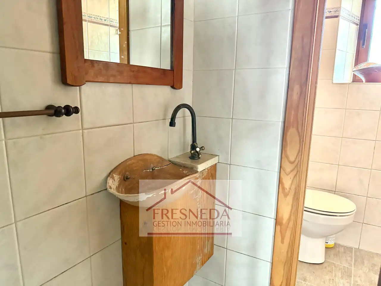Badezimmer von Gebäude zum Verkauf in Avilés