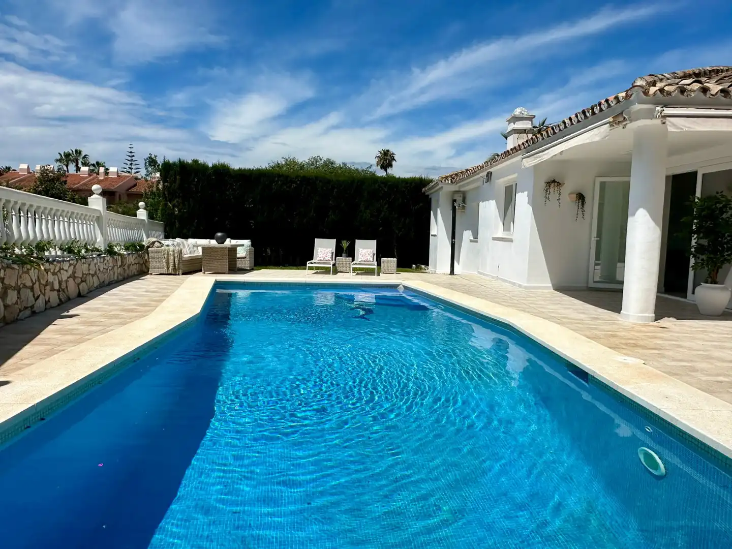 Houses for rent in El Faro de Calaburra - Chaparral