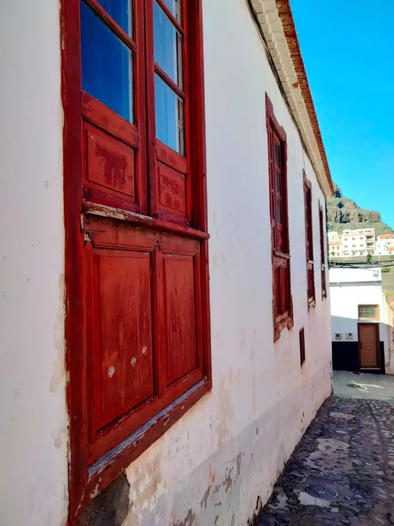 Casa a schiera con terrazza in vendita a Calle Pintor Aguiar