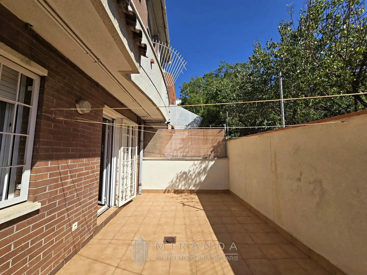 Terraza de Casa adosada en venta en Granollers con Aire acondicionado, Calefacción y Jardín privado