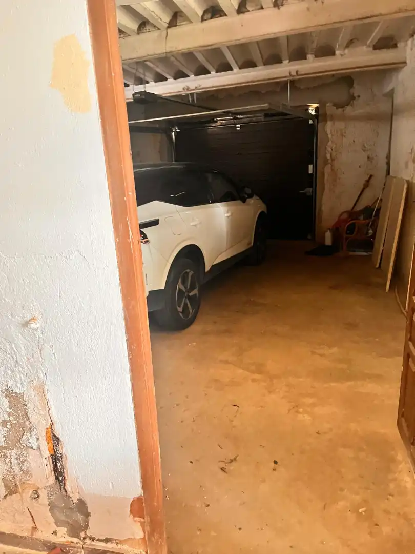 Parking de Casa o chalet en venta en El Peral   con Calefacción, Terraza y Trastero