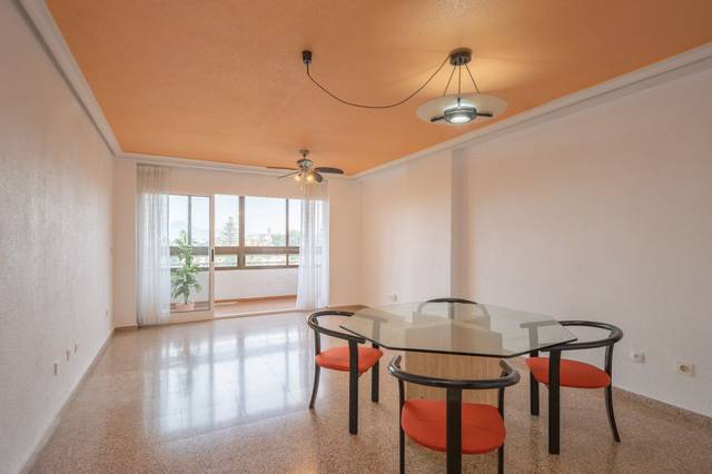 Piso en Venta en Tómbola