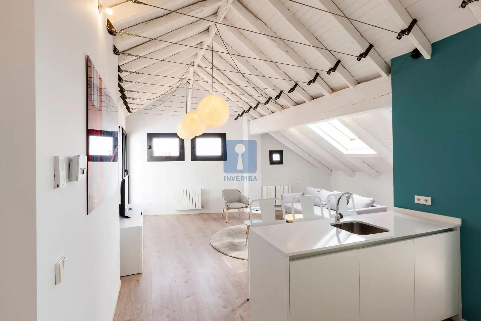 Living room of Attic for rent in Madrid  with Air Conditioner, Heating and Parquet flooring